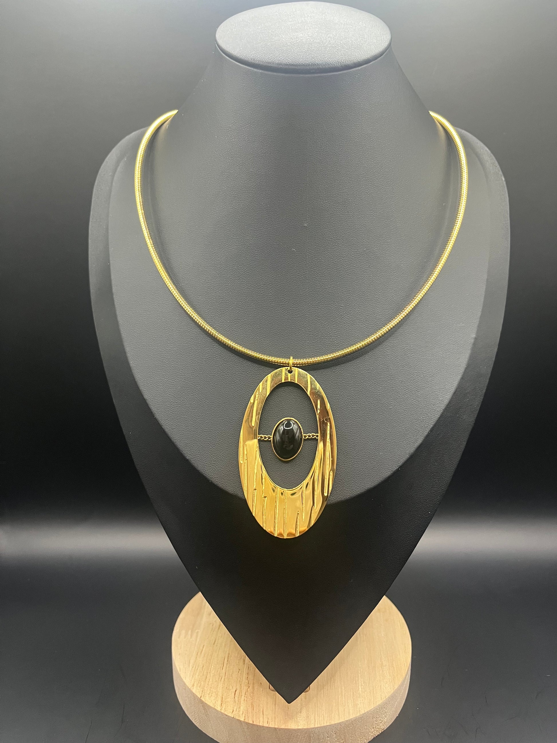 Collier Éclipse Obsidienne